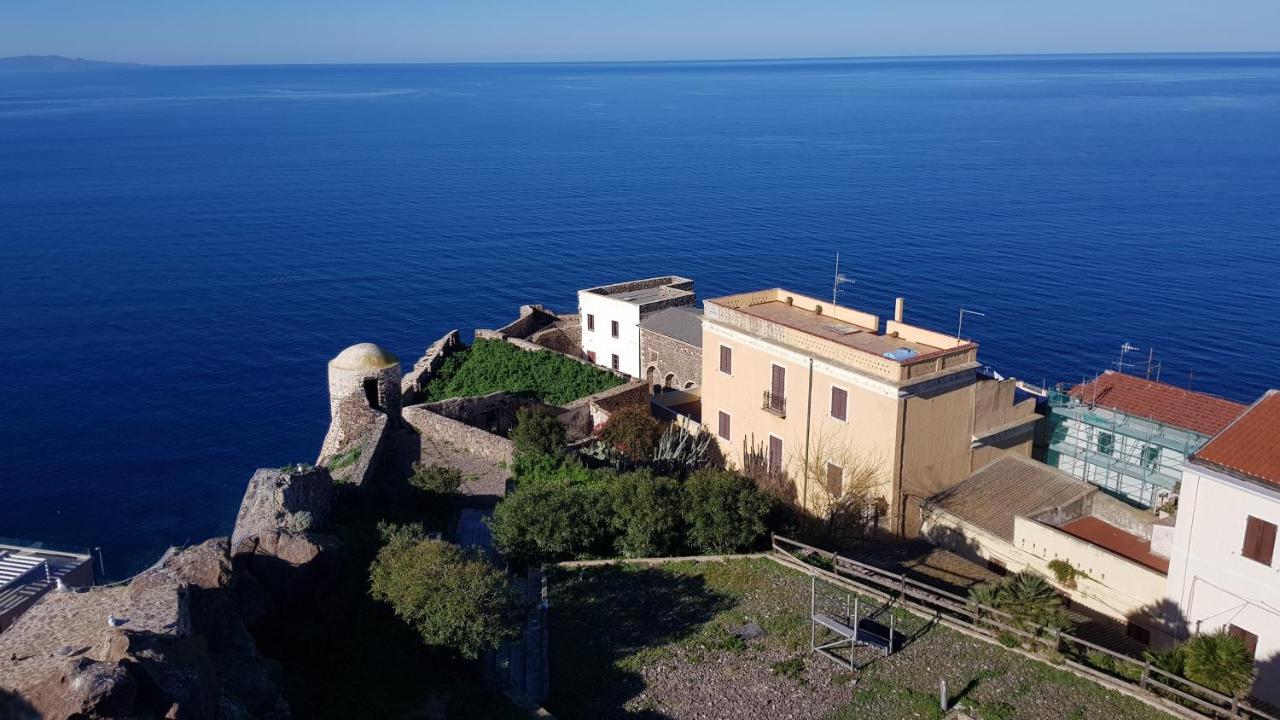 “Cielo E Mare”, Casetta Nel Cuore Del Borgo Antico / “Sky & Sea”, Charming In The Heart Of Old Village Castelsardo Eksteriør bilde