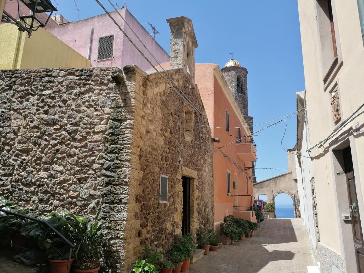 “Cielo E Mare”, Casetta Nel Cuore Del Borgo Antico / “Sky & Sea”, Charming In The Heart Of Old Village Castelsardo Eksteriør bilde